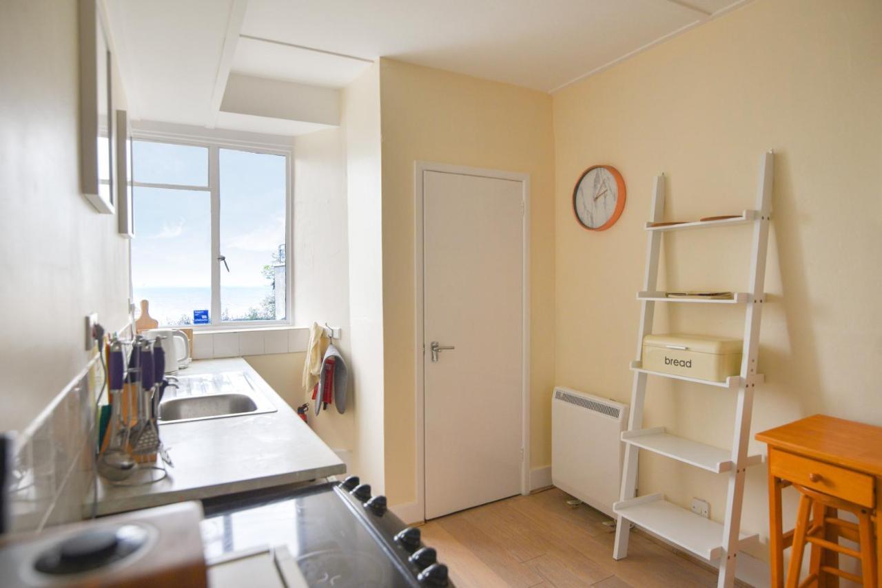 Flat 3, St Agnes House Διαμέρισμα Λάιμ Ρέγκις Εξωτερικό φωτογραφία